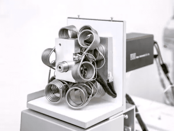 Joint Analytical Referenz CAD-Stücklisten perfekt organisieren mit der 3DEXPERIENCE Plattform Joint Analytical Referenz CAD-Stücklisten perfekt organisieren mit der 3DEXPERIENCE Plattform