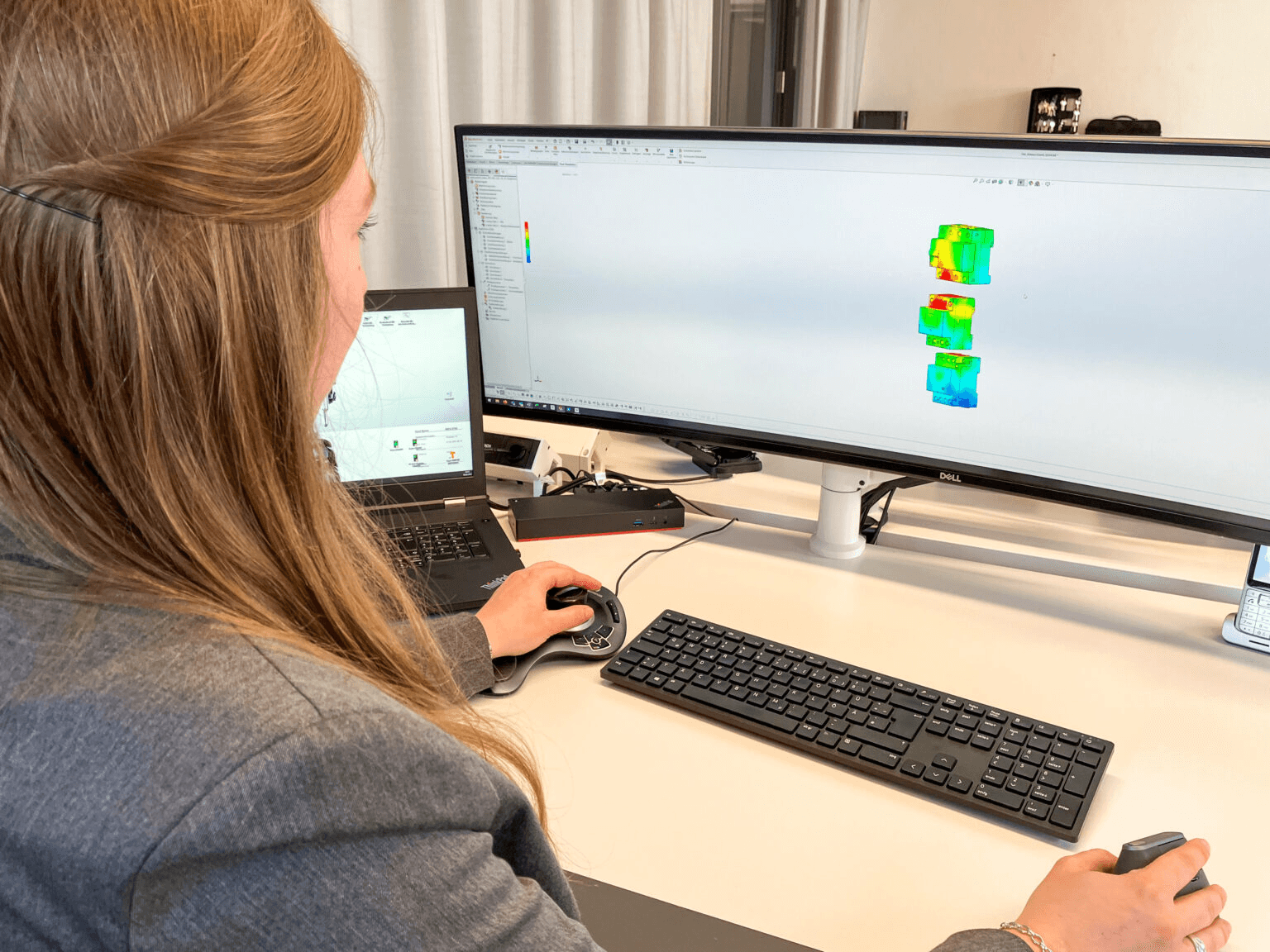 Arbeitsplatz bei ABL mit Wärmeverteilungsanalyse in SOLIDWORKS Flow Simulation