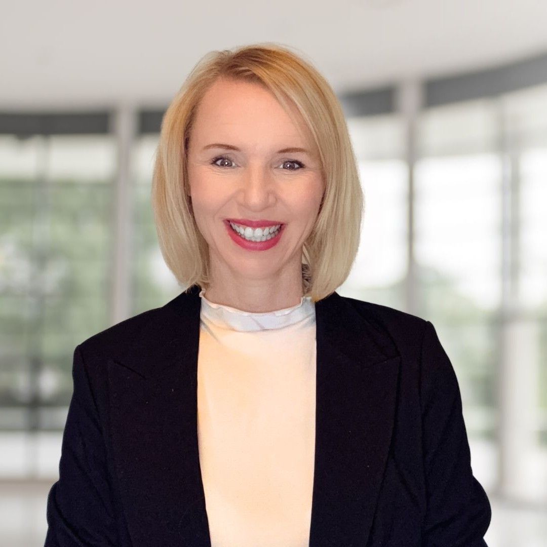 Isabelle Geil Bechtle PLM Isabelle Geil von Bechtle PLM