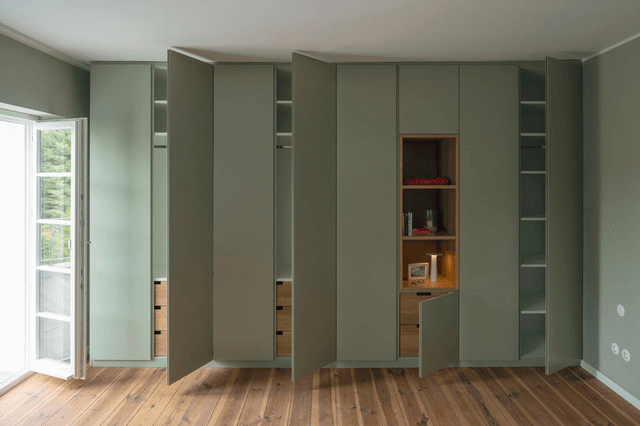 schlafzimmerschrank-von-tischlerei-waehner