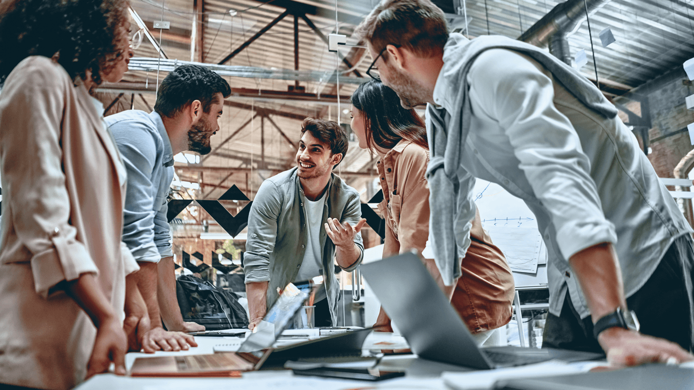 Young-business-people-in-office Young-business-people-in-office